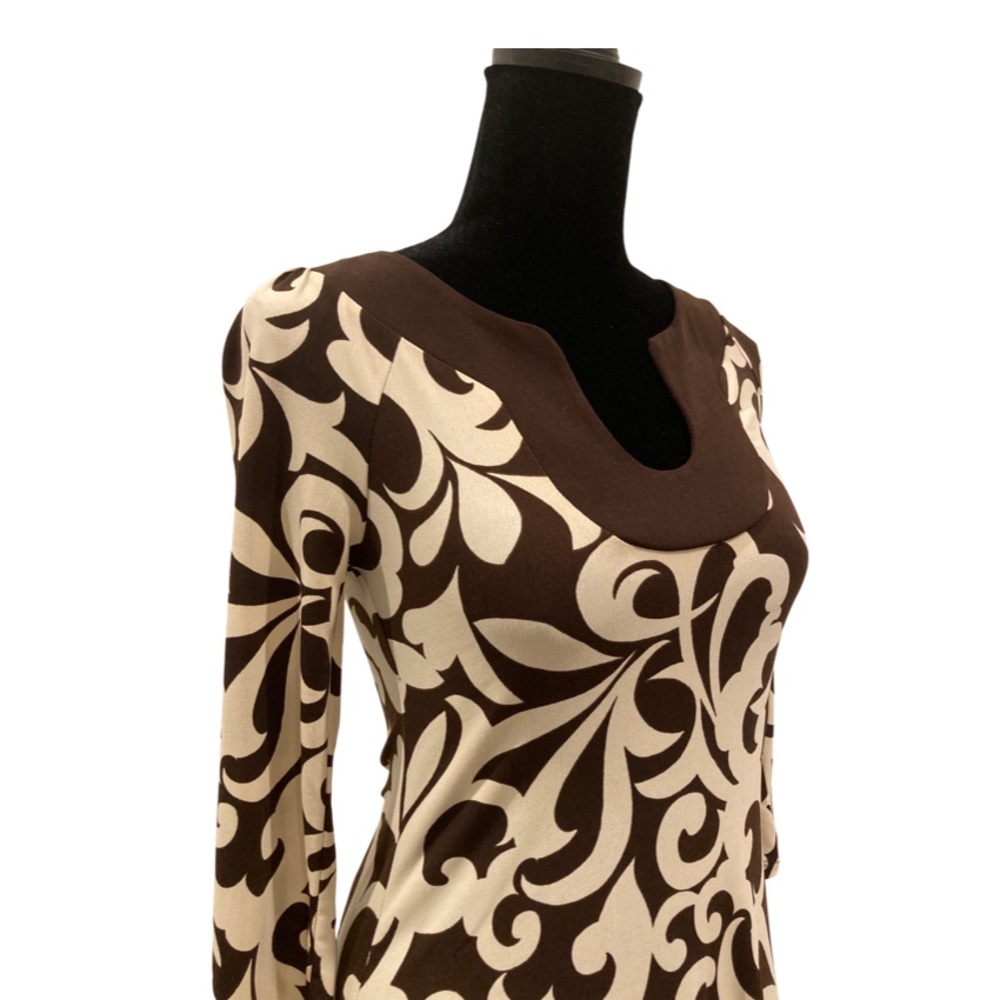 NWOT Form-fitting Dress Block & Print